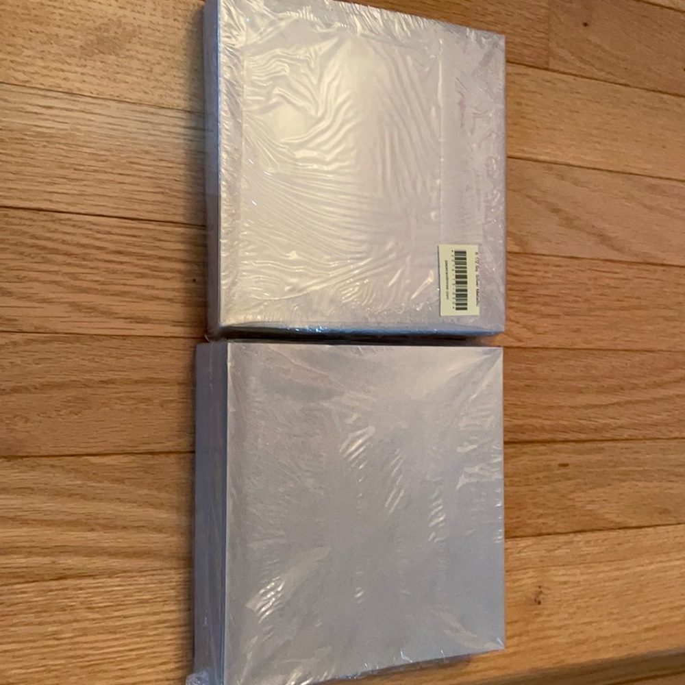 150 6 1/2" Square Silver Metallic Envelopes (6 1/2" x 6 1/2")